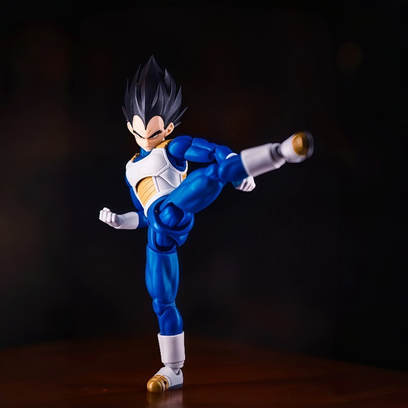 100% Original Bandai S.H.Figua - Model Kit Vegito 评论和价格