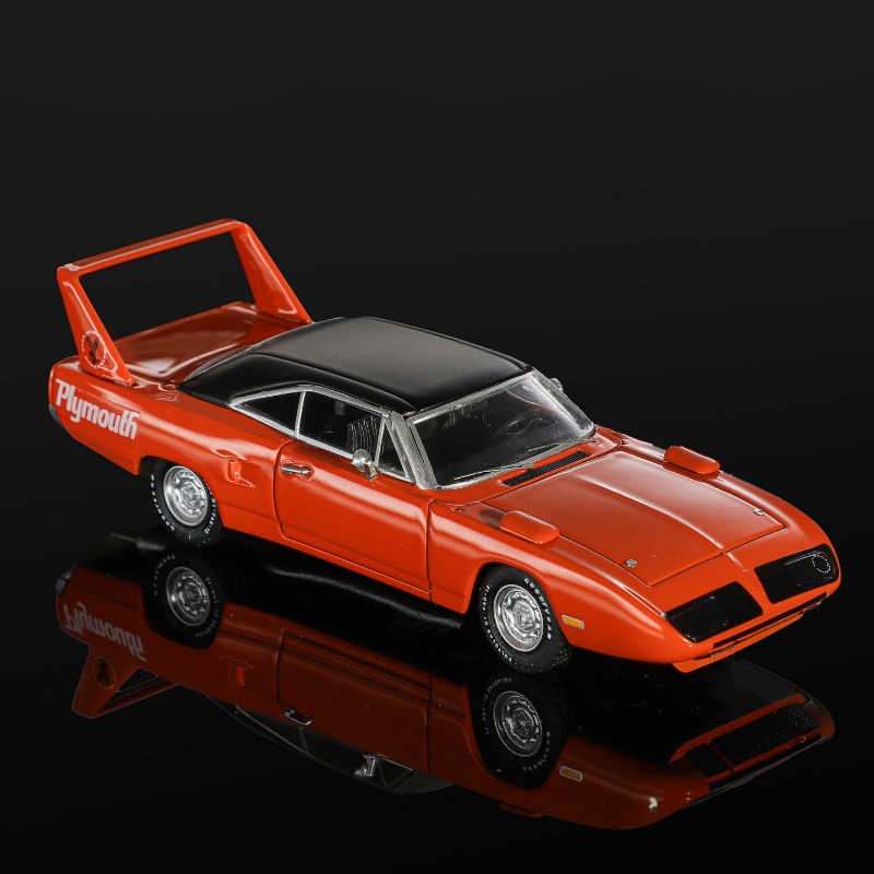 Mirage 1:64 Plymouth Super Bir - Model Kit Runner 评论和价格
