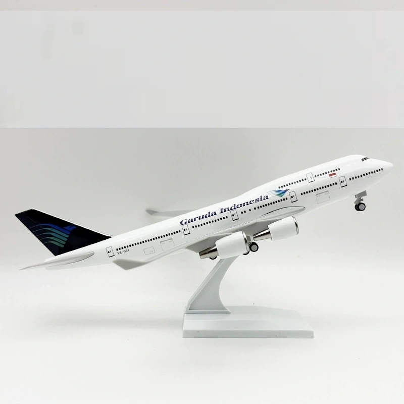 1/240 scale Garuda Indonesia B - Model Kit Indonesia 评论和价格
