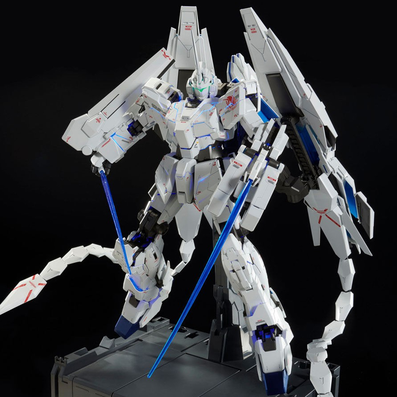 BANDAI Mobile Suit Gundam Unic - Model Kit Pg 评论和价格