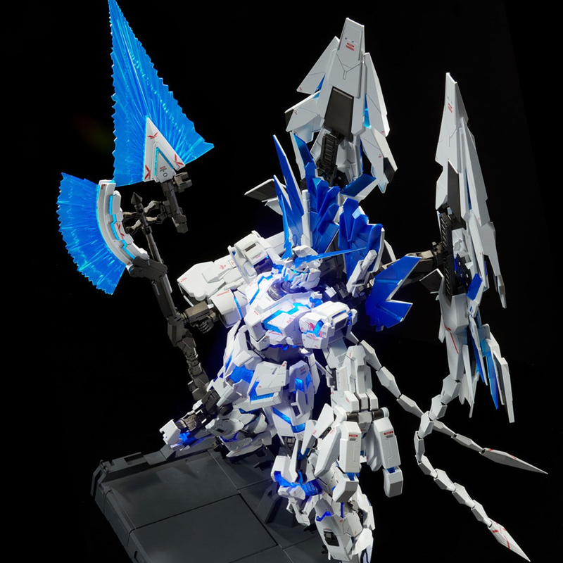BANDAI Mobile Suit Gundam Unic - Model Kit Pg 评论和价格